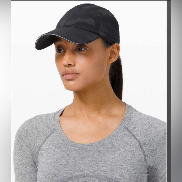 Lululemon Ladies Camo Black Fast Free Run Hat with Pony LW9DFUS main image 5